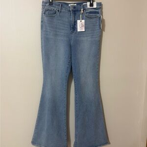 Jessica Simpson Brand New Charmed Flare Supreme-Stretched Bootcut Jeans, size 32